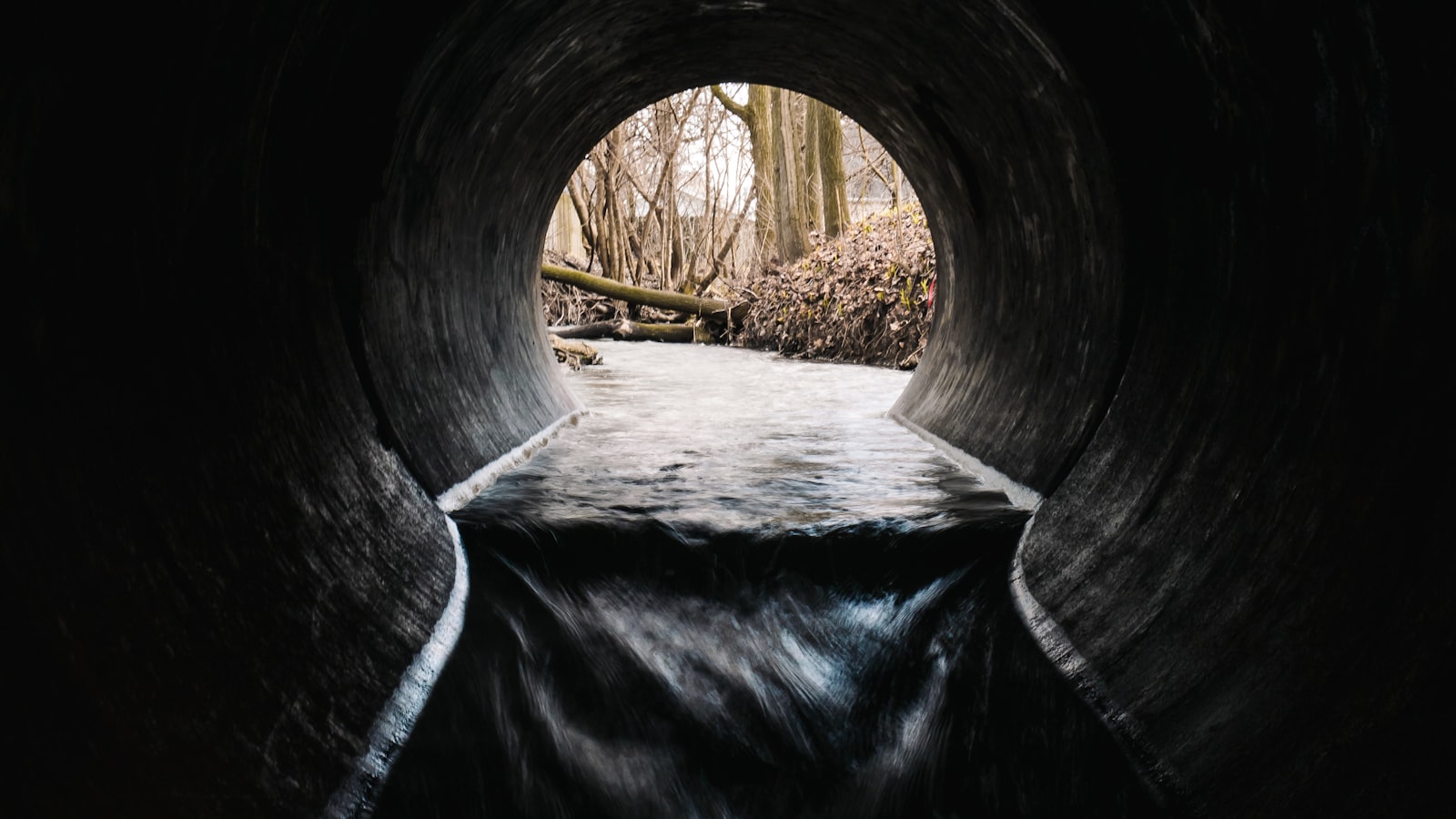 Underground utility infrastructure tunnel